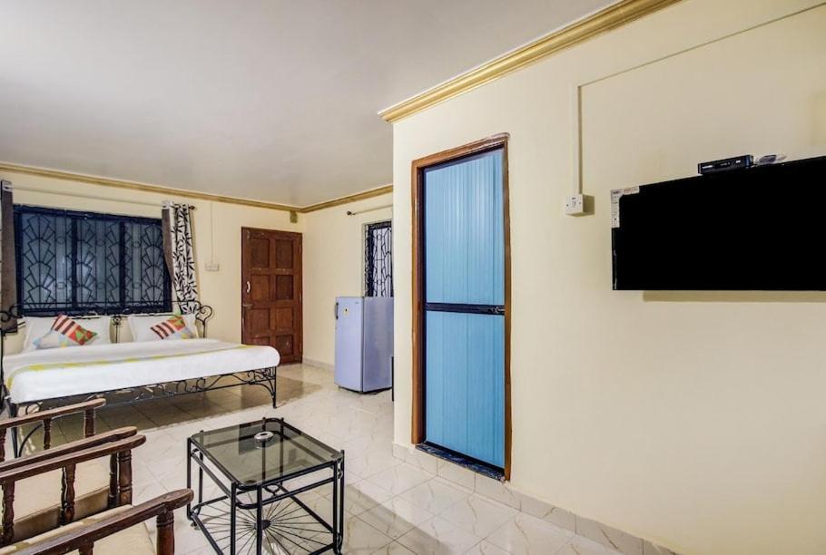 Hote O Pravin Holiday Homes Калангут Экстерьер фото